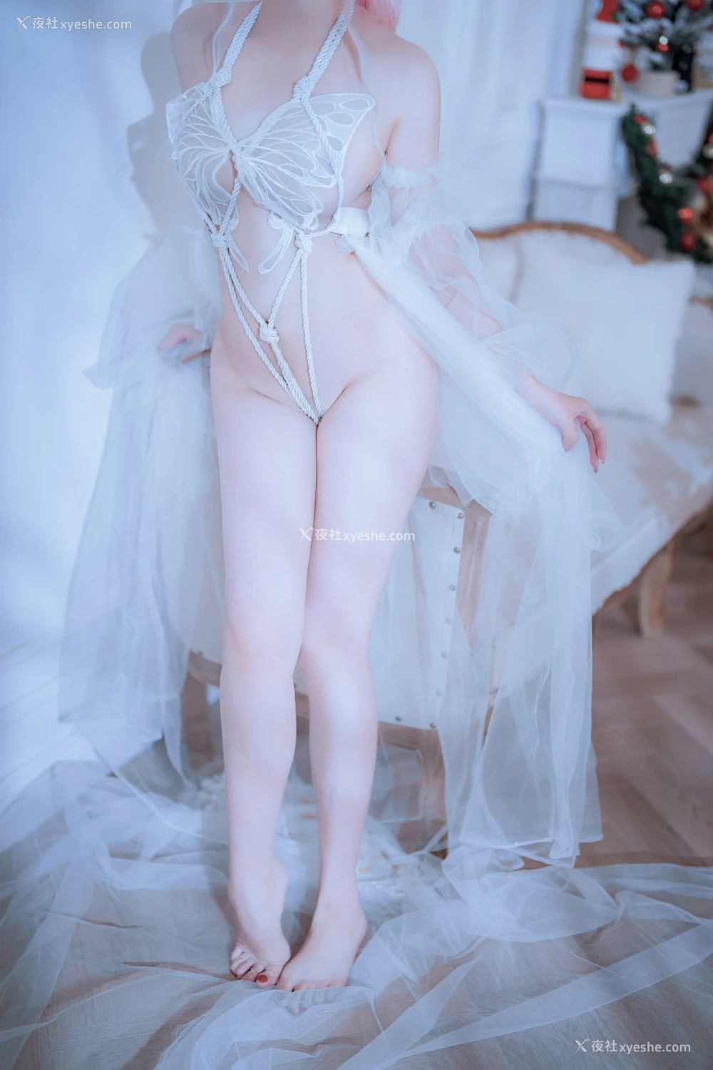 1P - Natsuko夏夏子 – 白天蛾