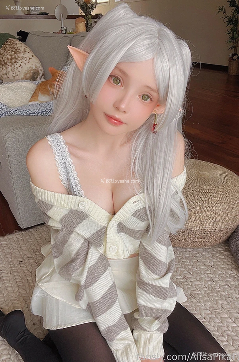 1P - 俄罗斯极品coser@Rocksy Light订阅图集2