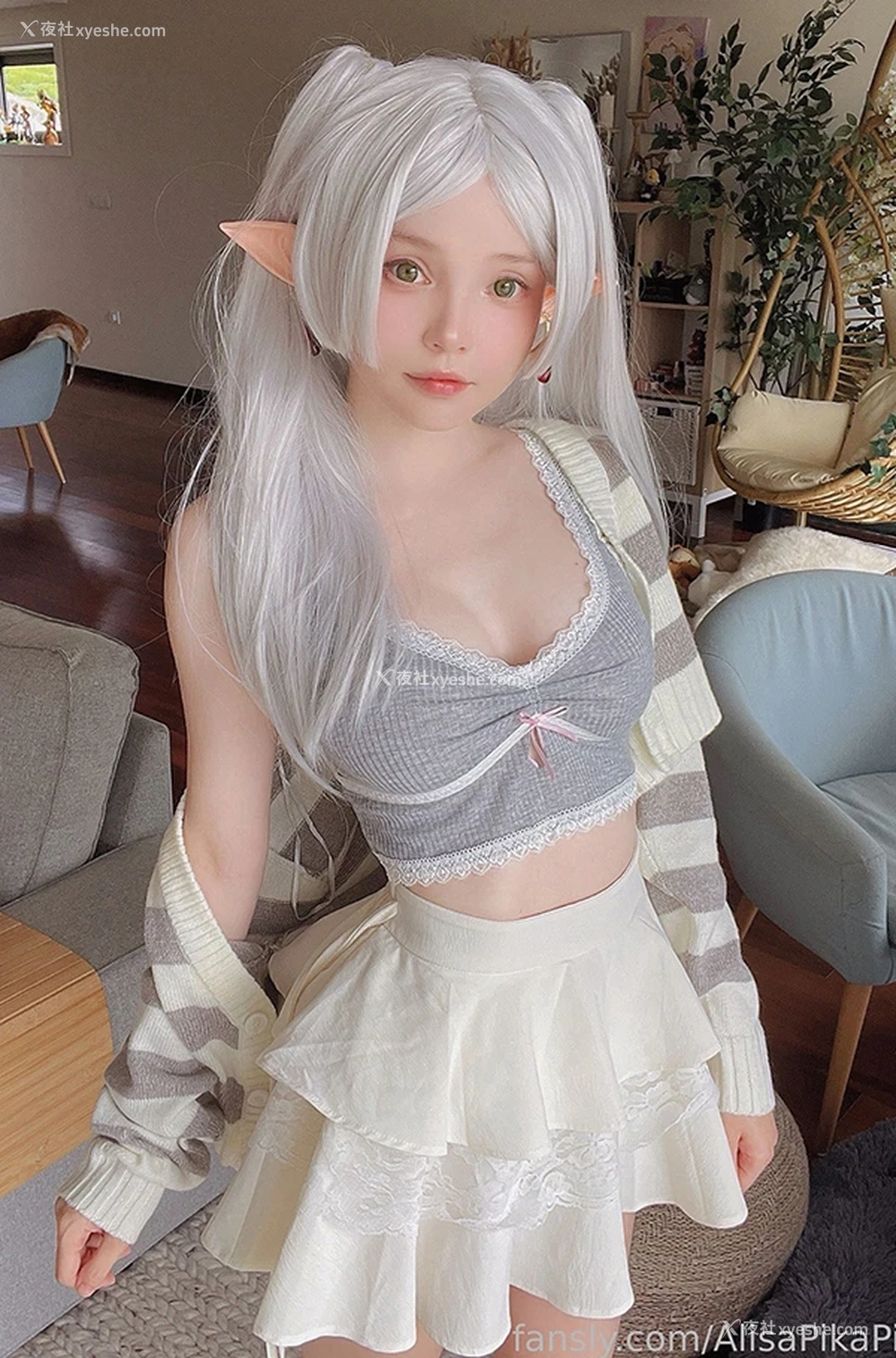 1P - 俄罗斯极品coser@Rocksy Light订阅图集2