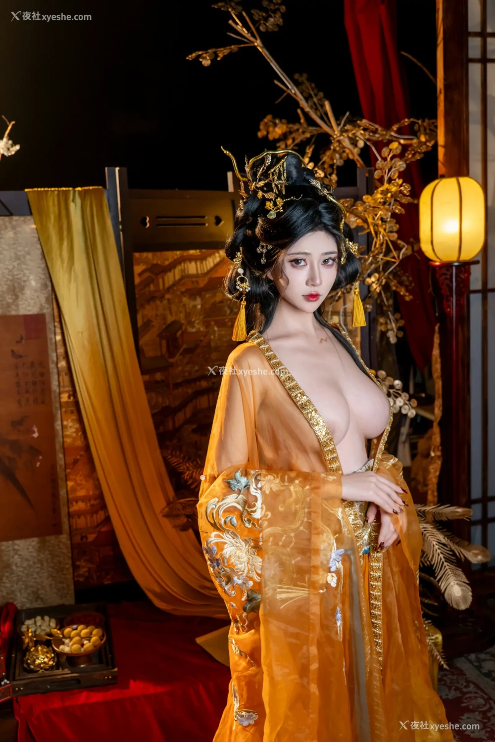1P - 年年Nnian – 金蛇贺岁