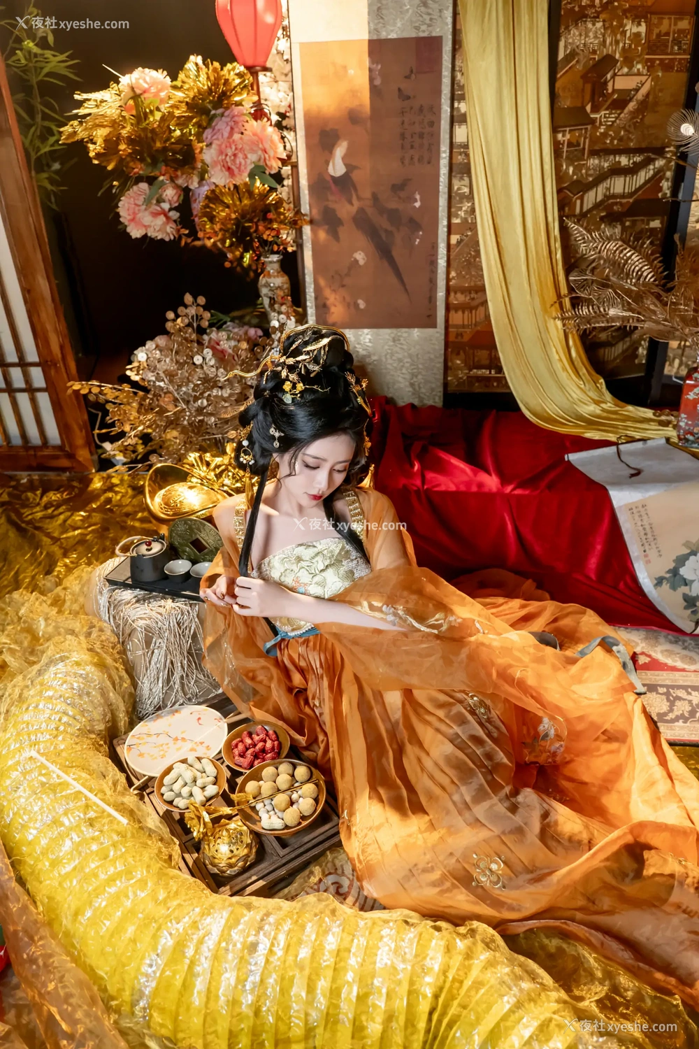 1P - 年年Nnian – 金蛇贺岁