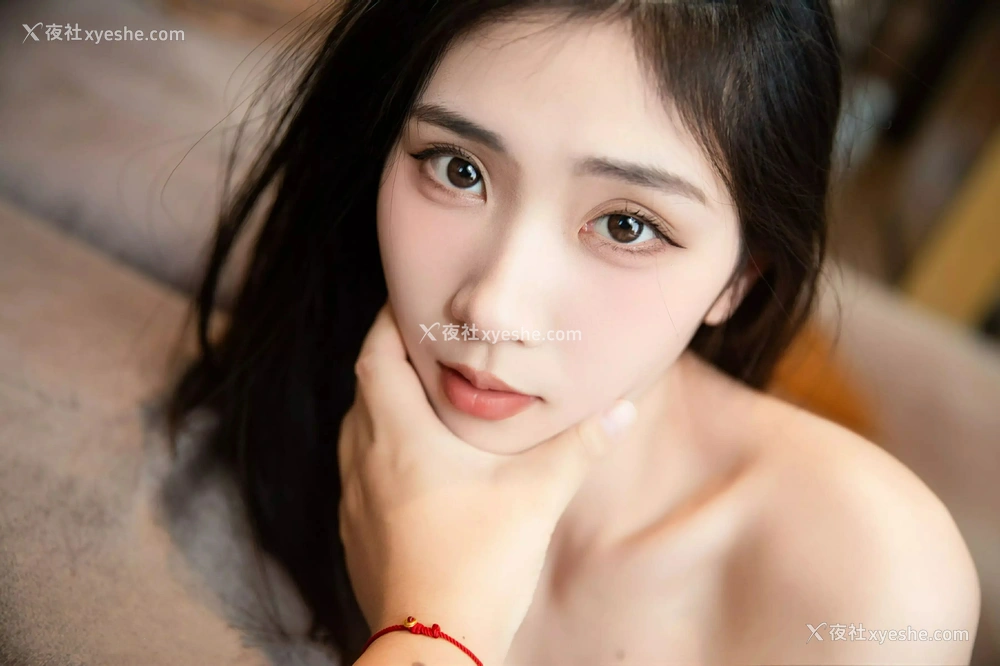 1P - [XiuRen秀人网] No.9942 刘婷婷
