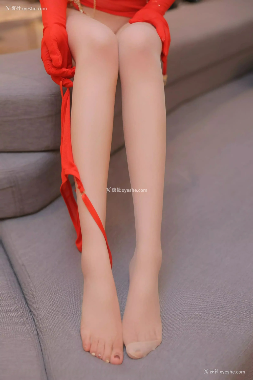 1P - [XiuRen秀人网] No.9943 爱酱里