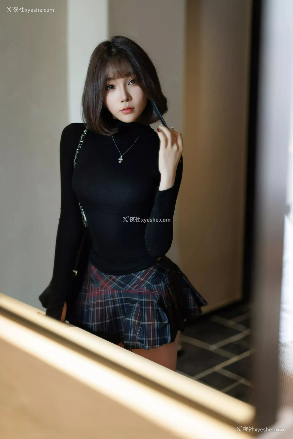 1P - [XiuRen秀人网] No.9944 徐莉芝Booty