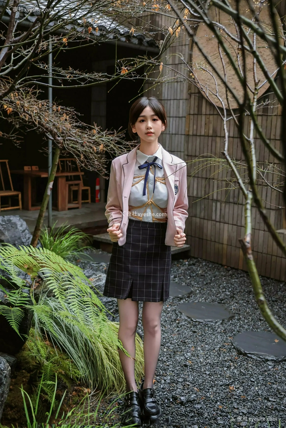 1P - [XiuRen秀人网] No.9949 奶芙乔乔