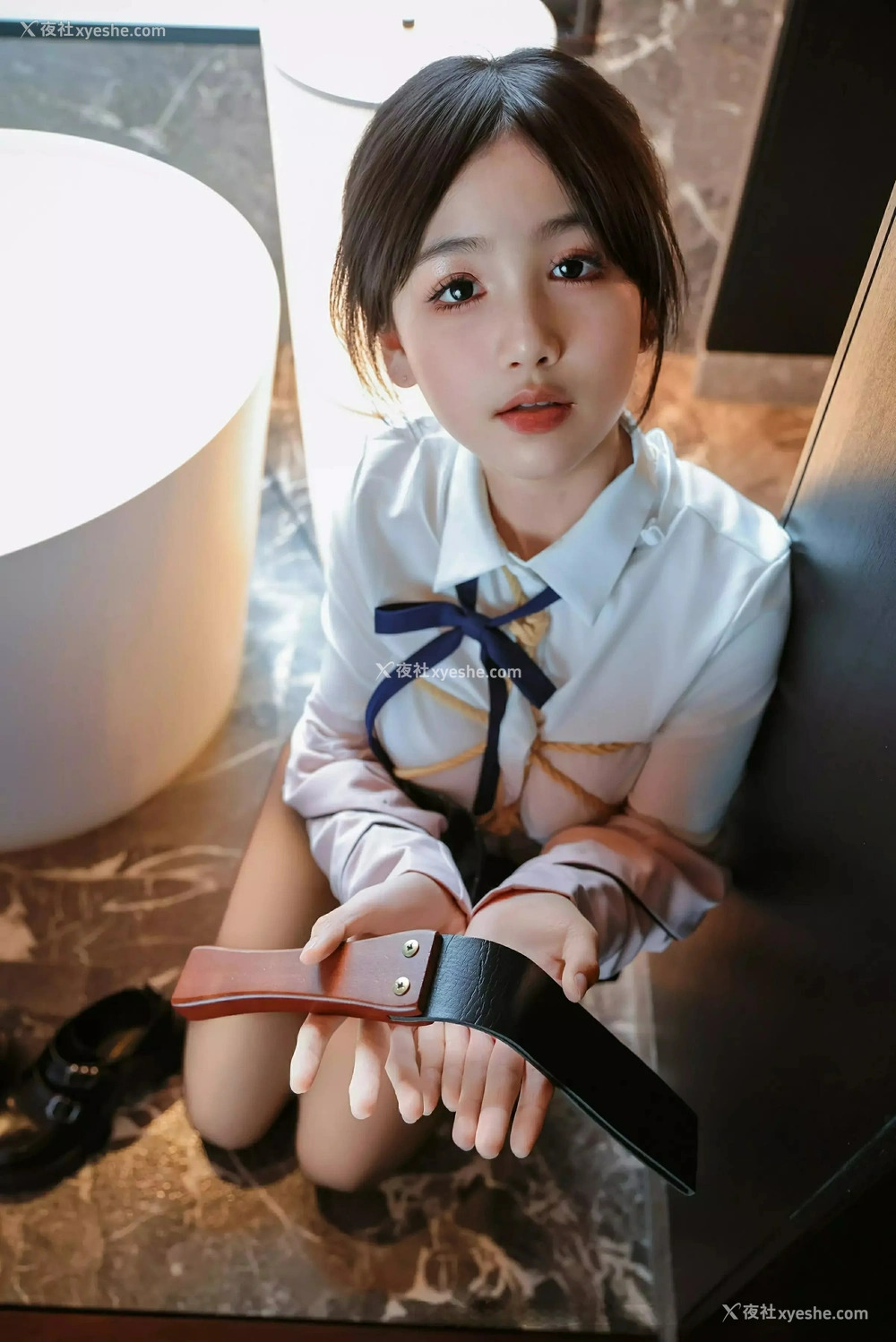 1P - [XiuRen秀人网] No.9949 奶芙乔乔