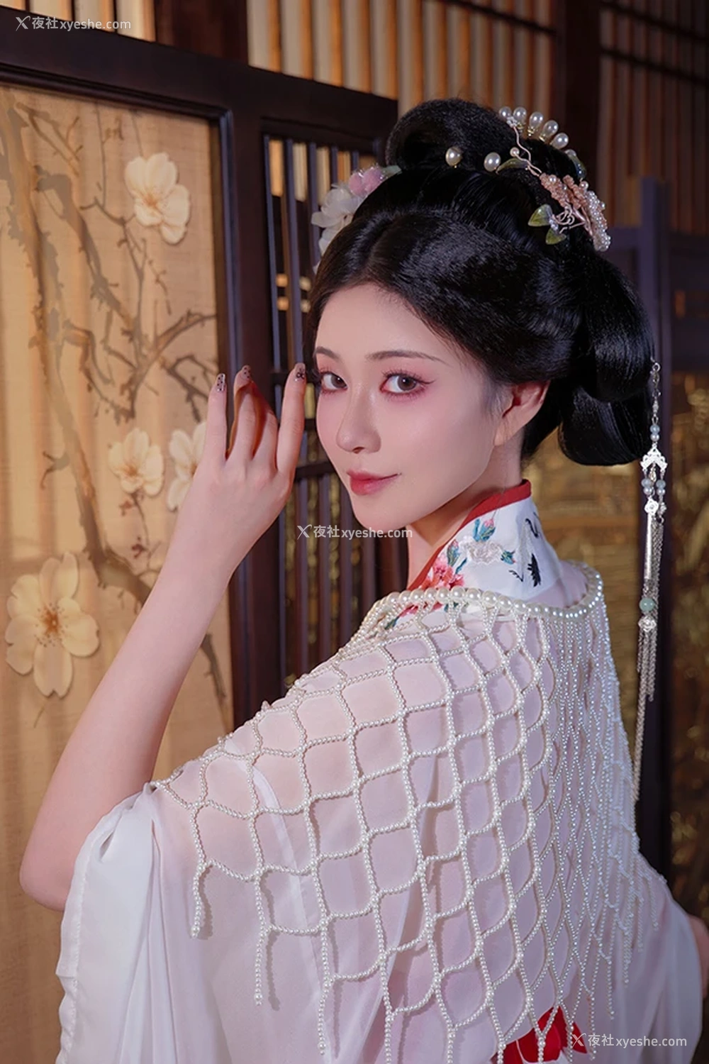 1P - 极品女神年年广寒仙子无圣光唯美人体图集