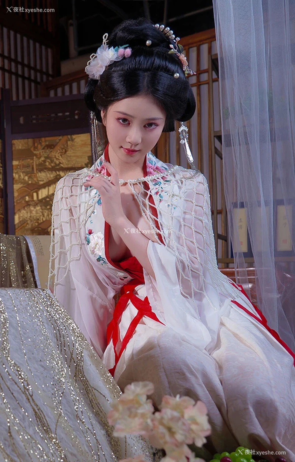 1P - 极品女神年年广寒仙子无圣光唯美人体图集