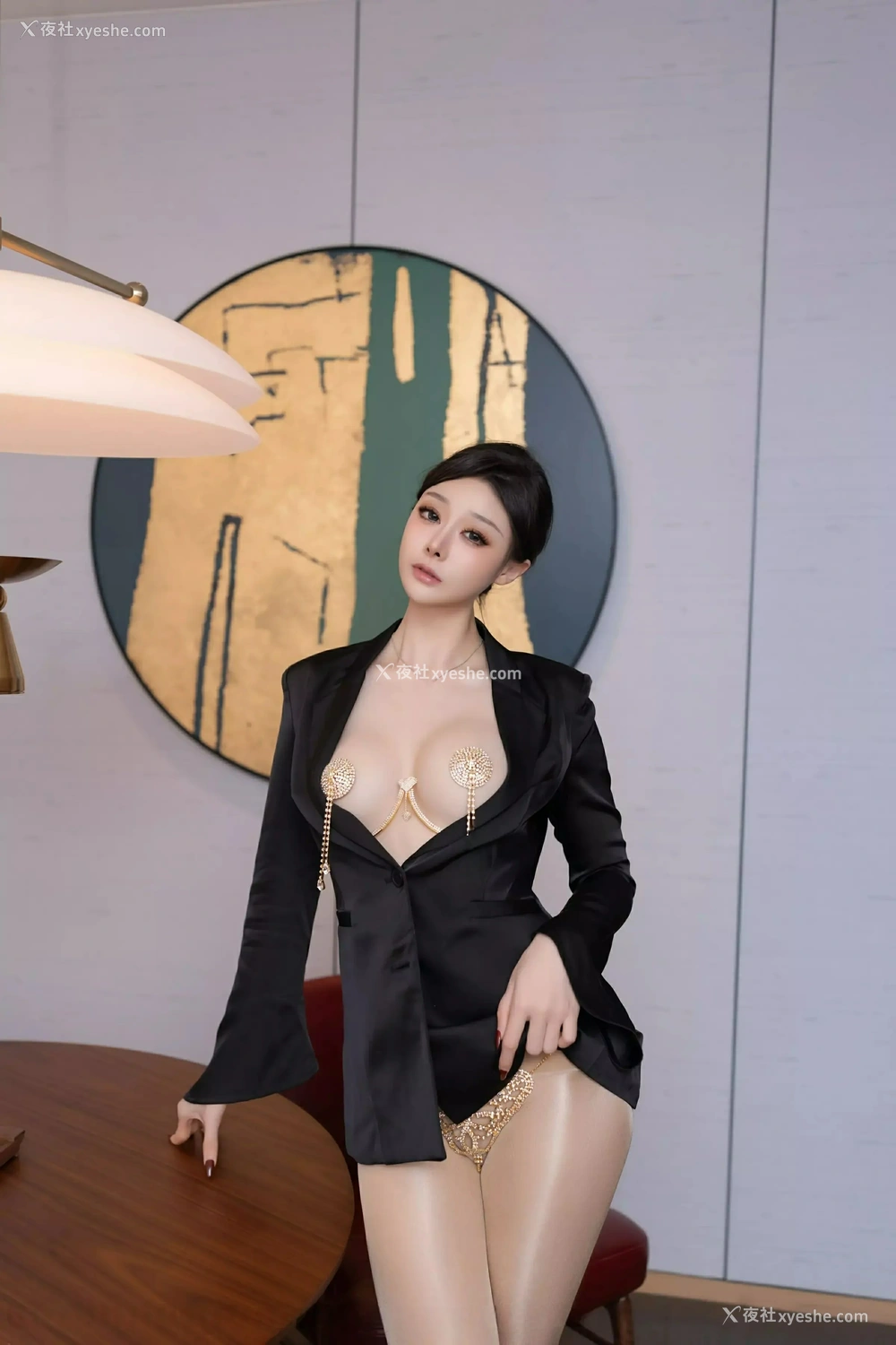 1P - [XiuRen秀人网] No.9951 小逗逗