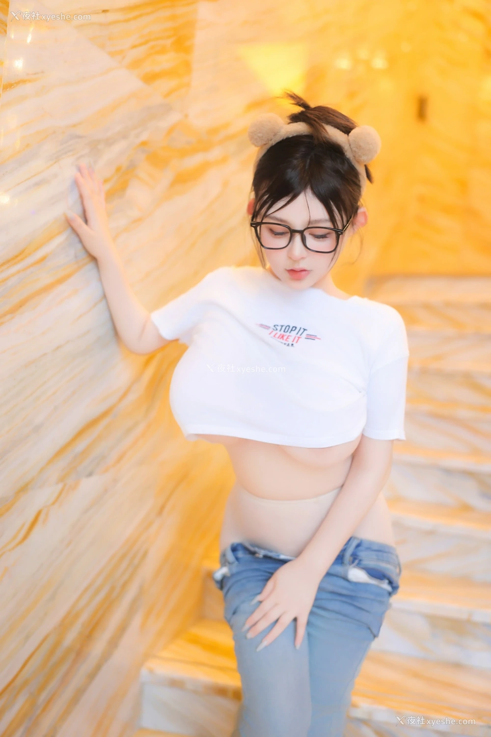1P - xiuren秀人网福利娜娜子yy大尺度私拍无码流出童颜巨乳