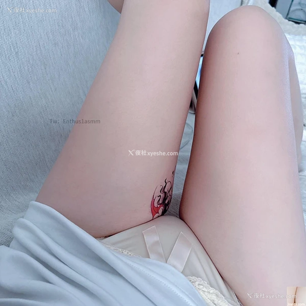 1P - 推特美女@Enthus1asmm 私拍尺度人体图集3