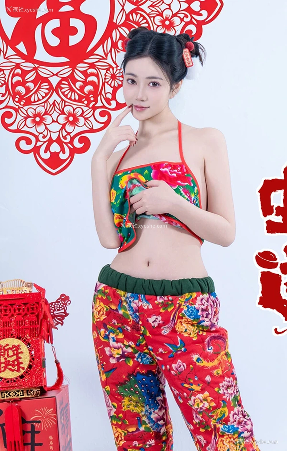 1P - 极品女神年年蛇来运转美女福娃无圣光图集