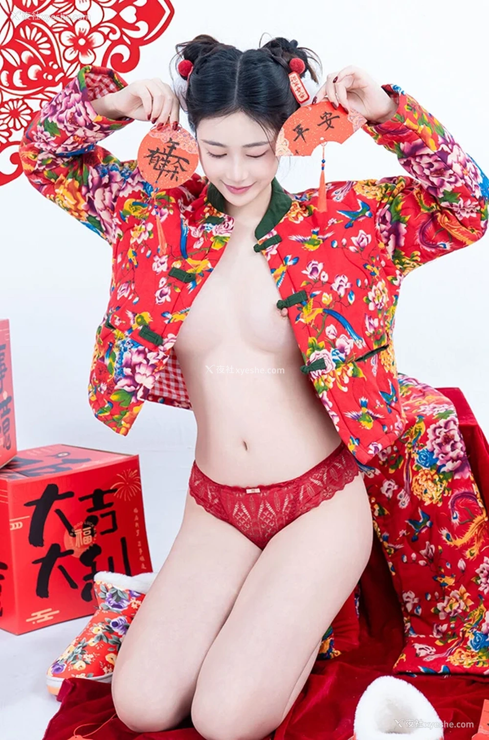 1P - 极品女神年年蛇来运转美女福娃无圣光图集