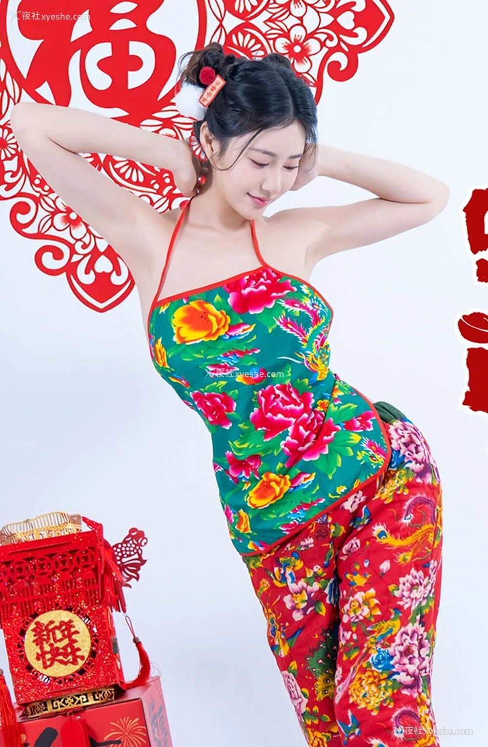 1P - 极品女神年年蛇来运转美女福娃无圣光图集