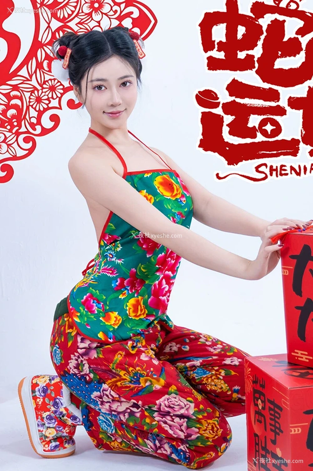 1P - 极品女神年年蛇来运转美女福娃无圣光图集