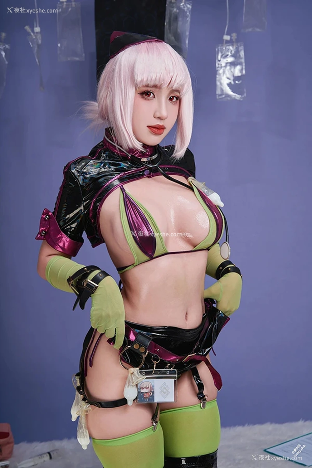 1P - 可爱美女孙乐乐黑色胶皮露胸衣无圣光图集