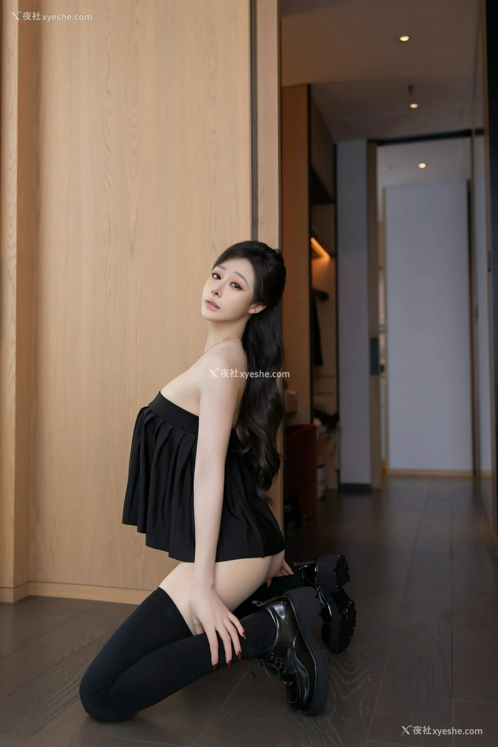 1P - [XiuRen秀人网] No.9986 小逗逗
