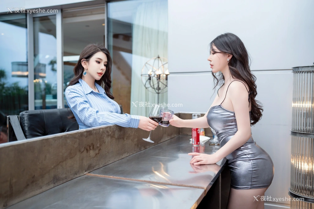 1P - xiuren秀人网福利李丽莎大尺度私拍无码流出双峰对决