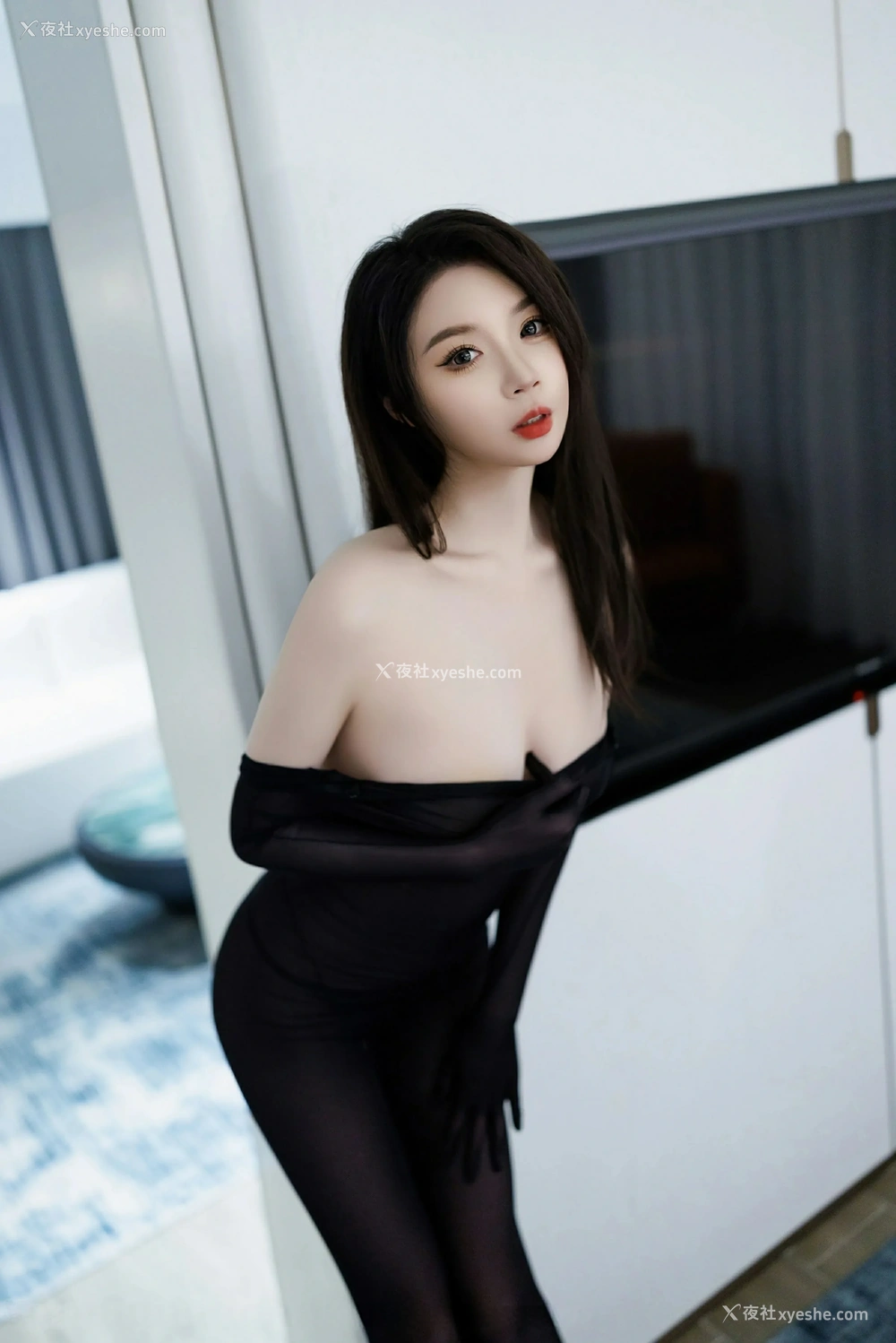 1P - [XiuRen秀人网] No.9992 梦心玥