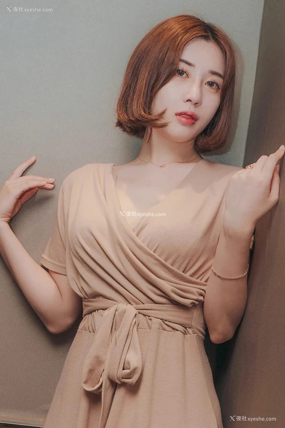 1P - 优雅熟女Dohee长裙飘飘无圣光人体极致诱惑