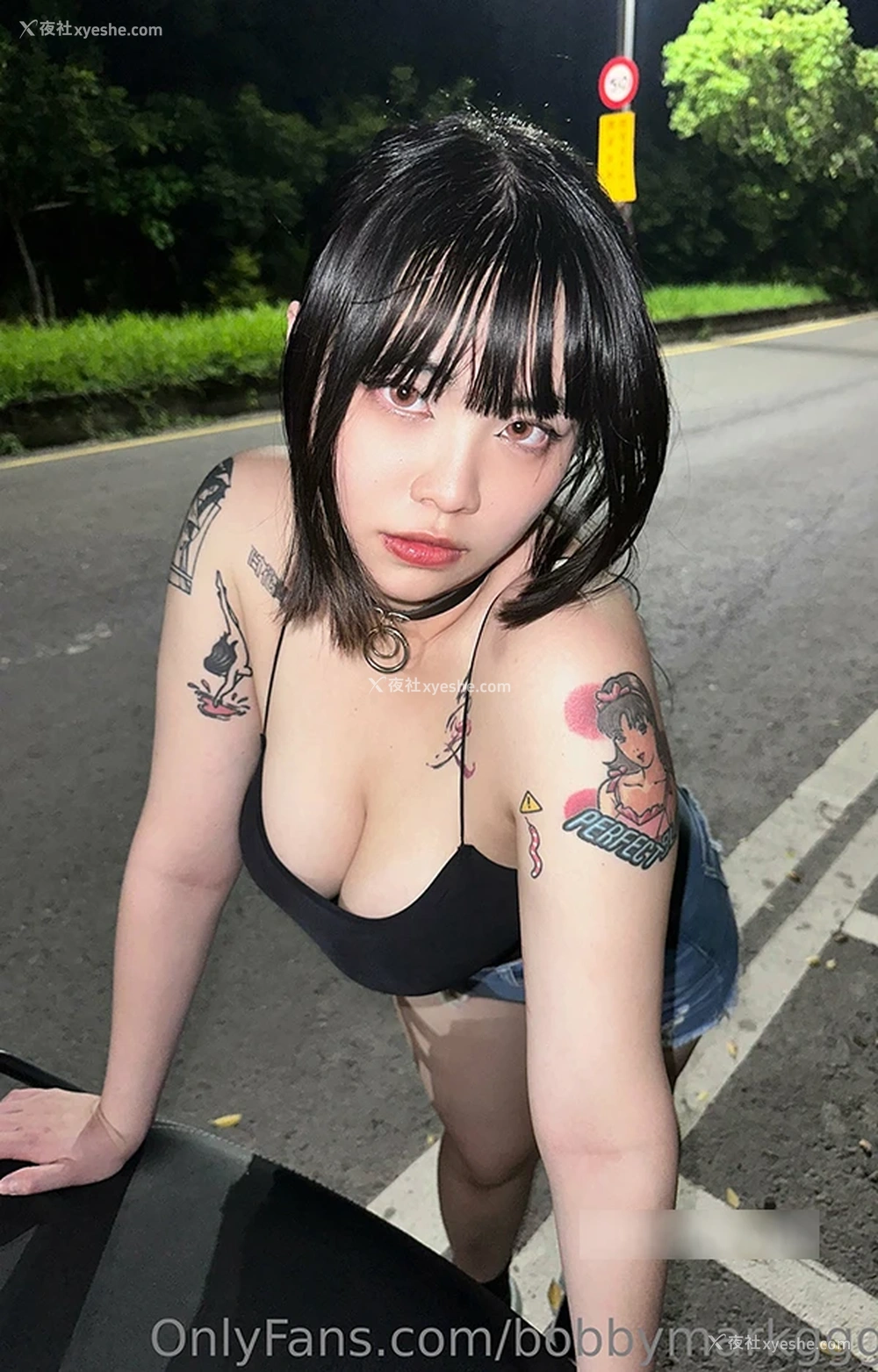1P - 巨乳肥臀网红@Bobbymarkggggg 订阅尺度合集2