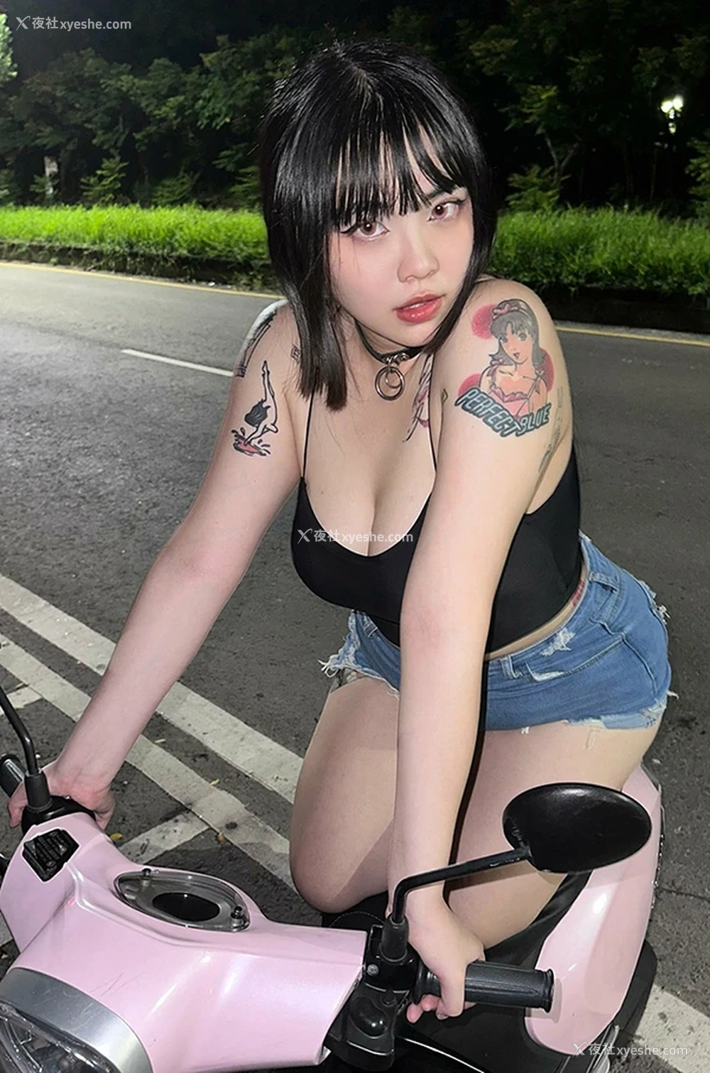 1P - 巨乳肥臀网红@Bobbymarkggggg 订阅尺度合集2