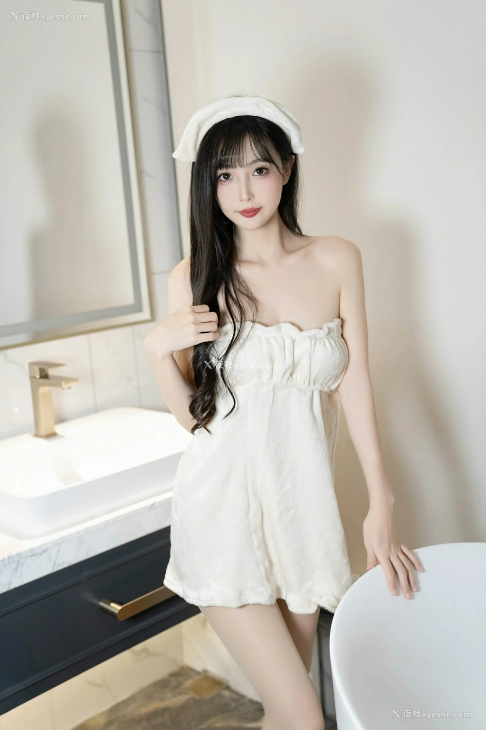 1P - [XiuRen秀人网] No.10005 樱桃小阑子