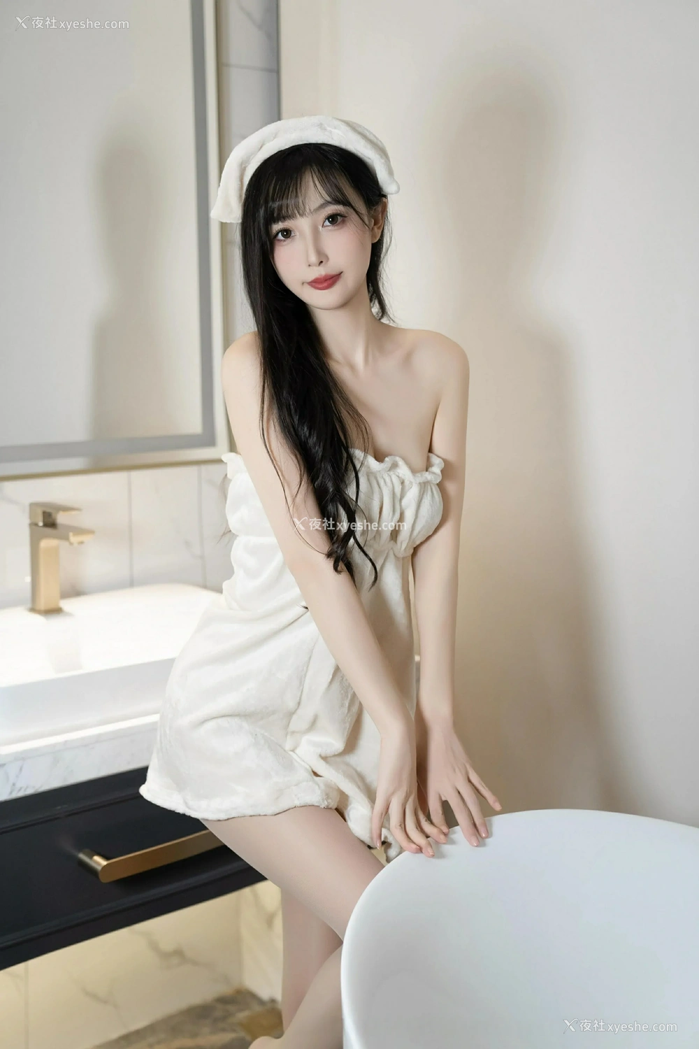 1P - [XiuRen秀人网] No.10005 樱桃小阑子