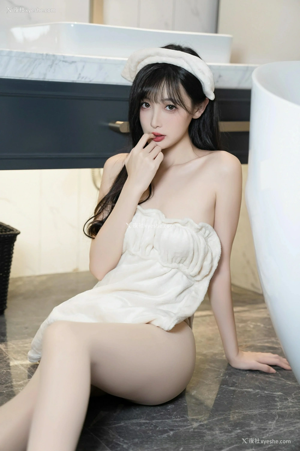 1P - [XiuRen秀人网] No.10005 樱桃小阑子