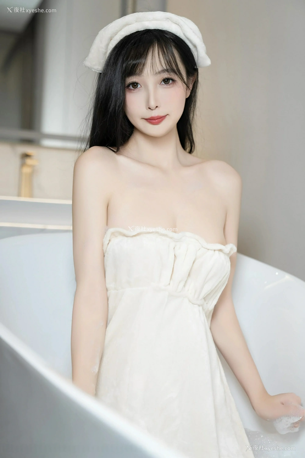 1P - [XiuRen秀人网] No.10005 樱桃小阑子