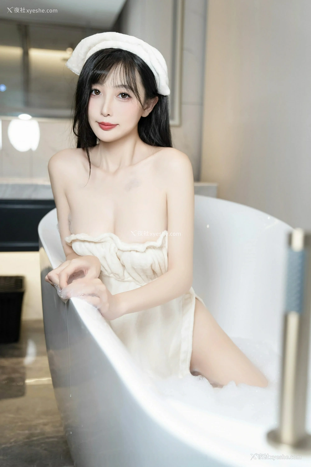 1P - [XiuRen秀人网] No.10005 樱桃小阑子