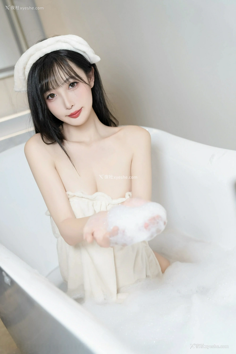 1P - [XiuRen秀人网] No.10005 樱桃小阑子