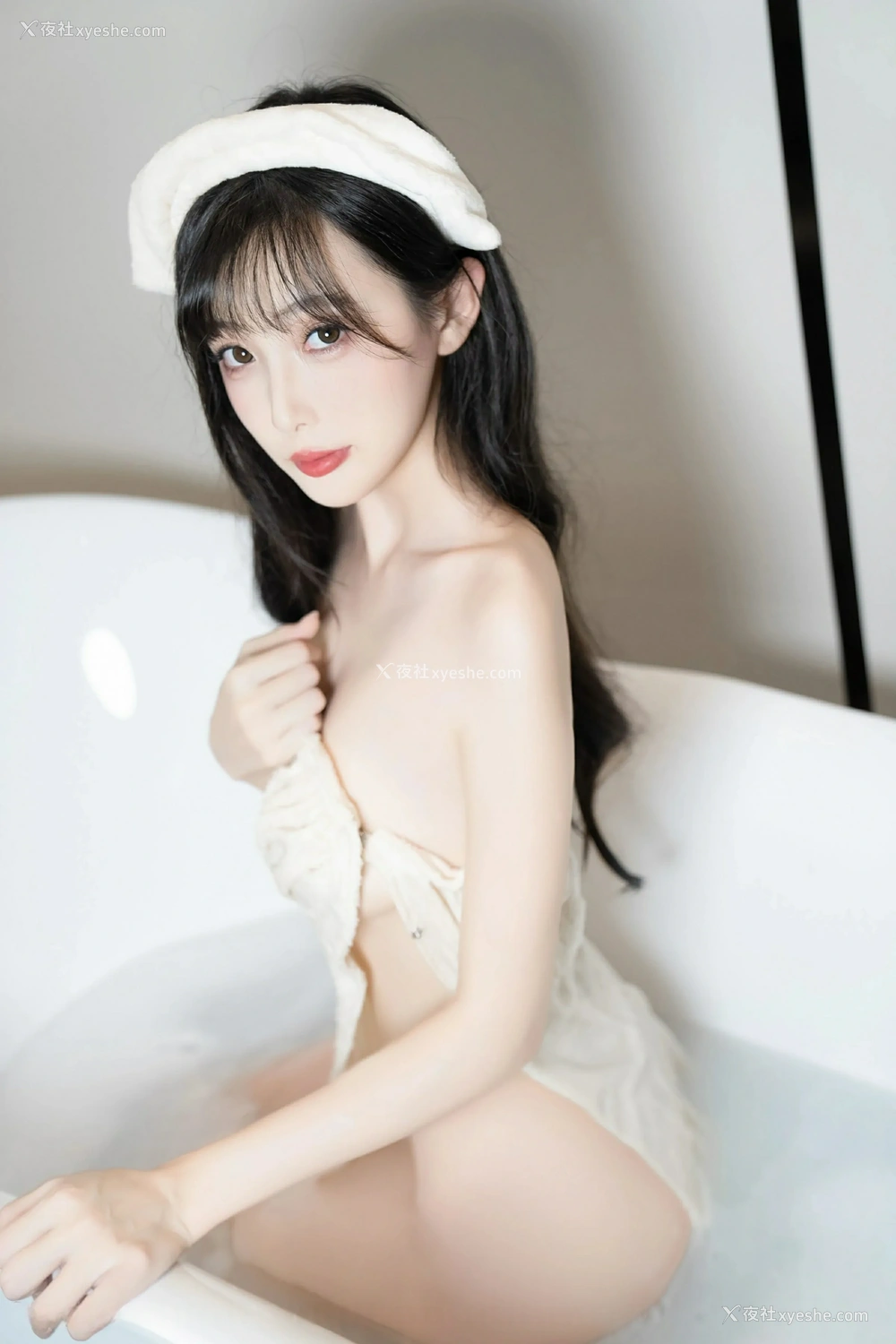 1P - [XiuRen秀人网] No.10005 樱桃小阑子