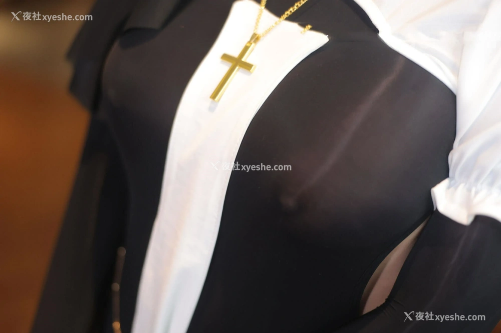 1P - xiuren秀人网福利小蛮妖Yummy大尺度私拍无码流出黑丝修女装