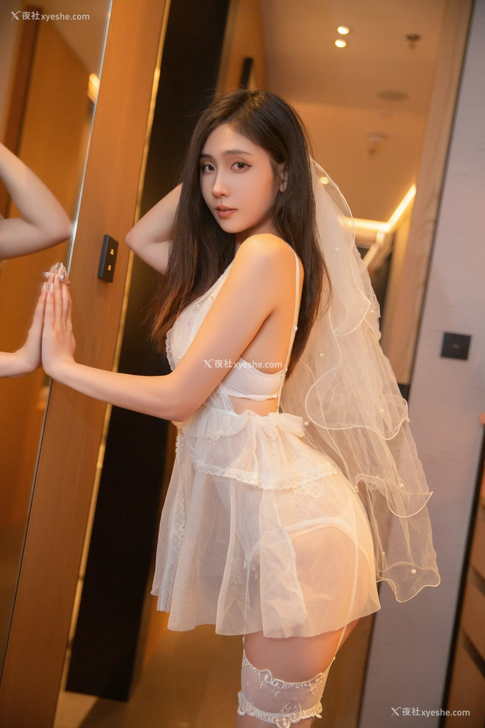 1P - xiuren秀人网福利刘婷婷大尺度私拍无码流出婚纱