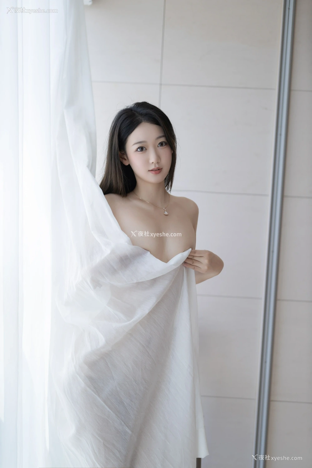 1P - xiuren秀人网福利唐安琪大尺度私拍无码流出透视长裙