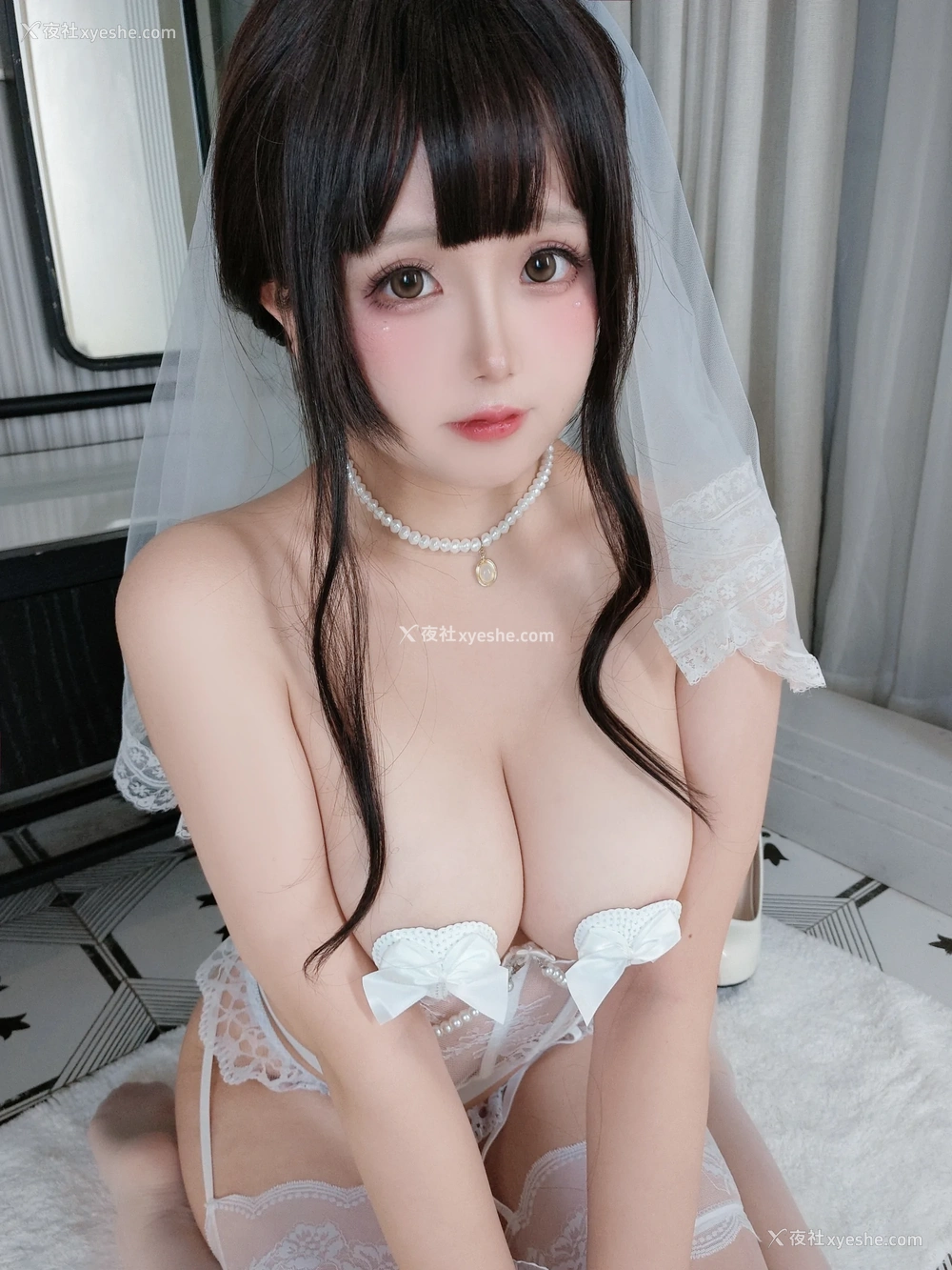 1P - 日奈娇 – Fiance