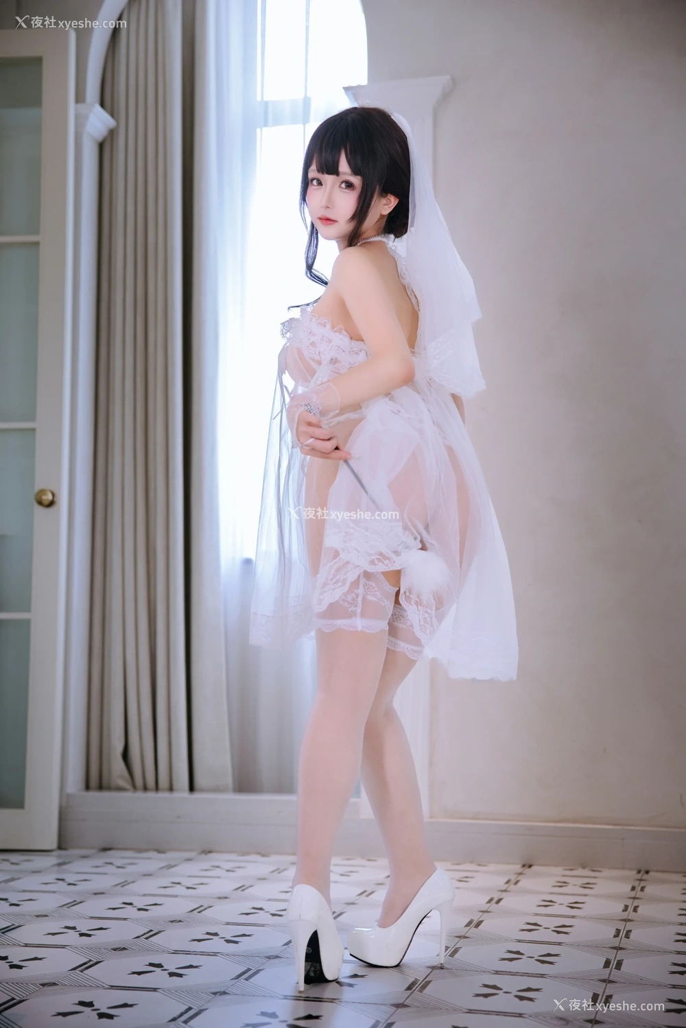 1P - 日奈娇 – Fiance
