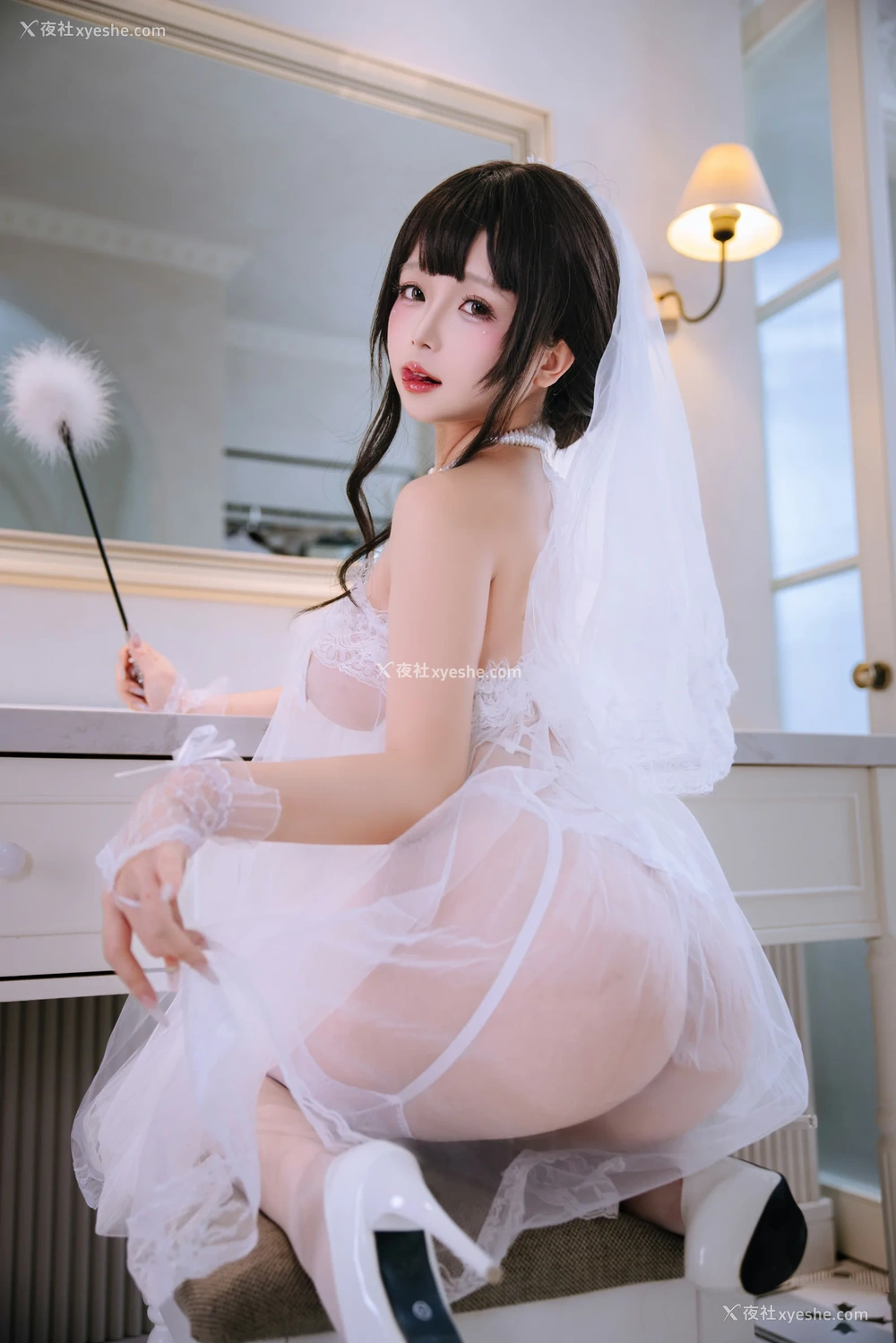 1P - 日奈娇 – Fiance