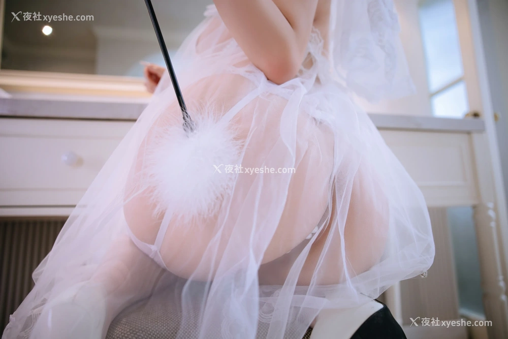 1P - 日奈娇 – Fiance