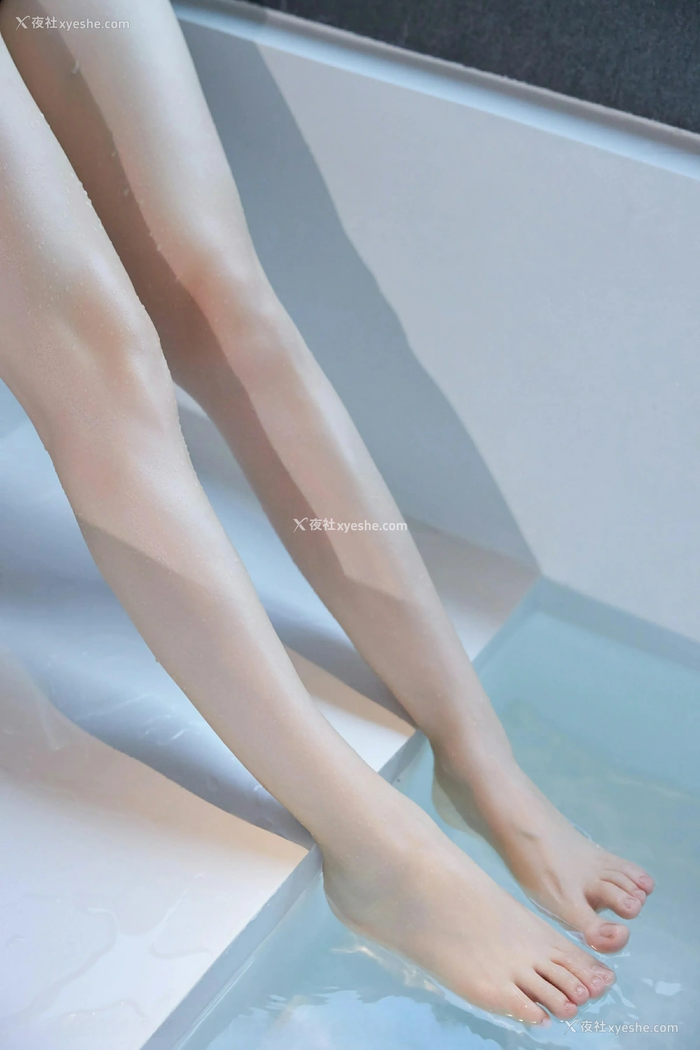 1P - [XiuRen秀人网] No.10031 养乐多Doll
