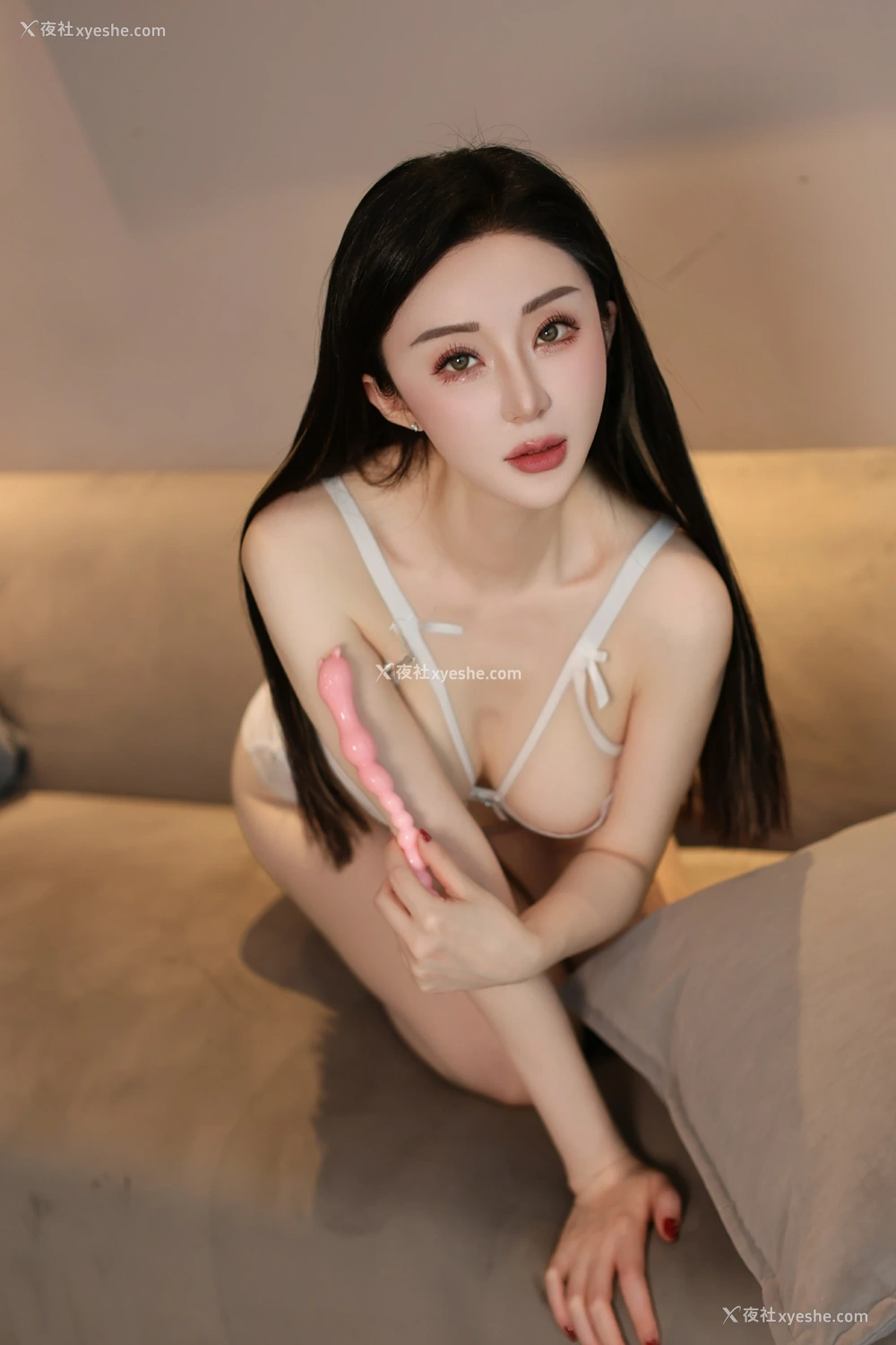 1P - xiuren秀人网福利田兮白大尺度私拍无码流出白色蕾丝