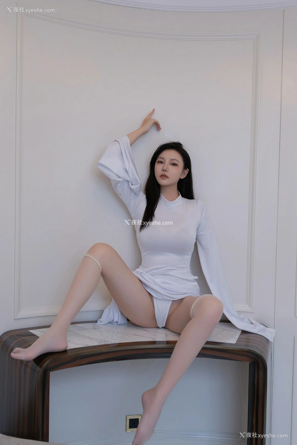 1P - [XiuRen秀人网] No.10035 安然anran