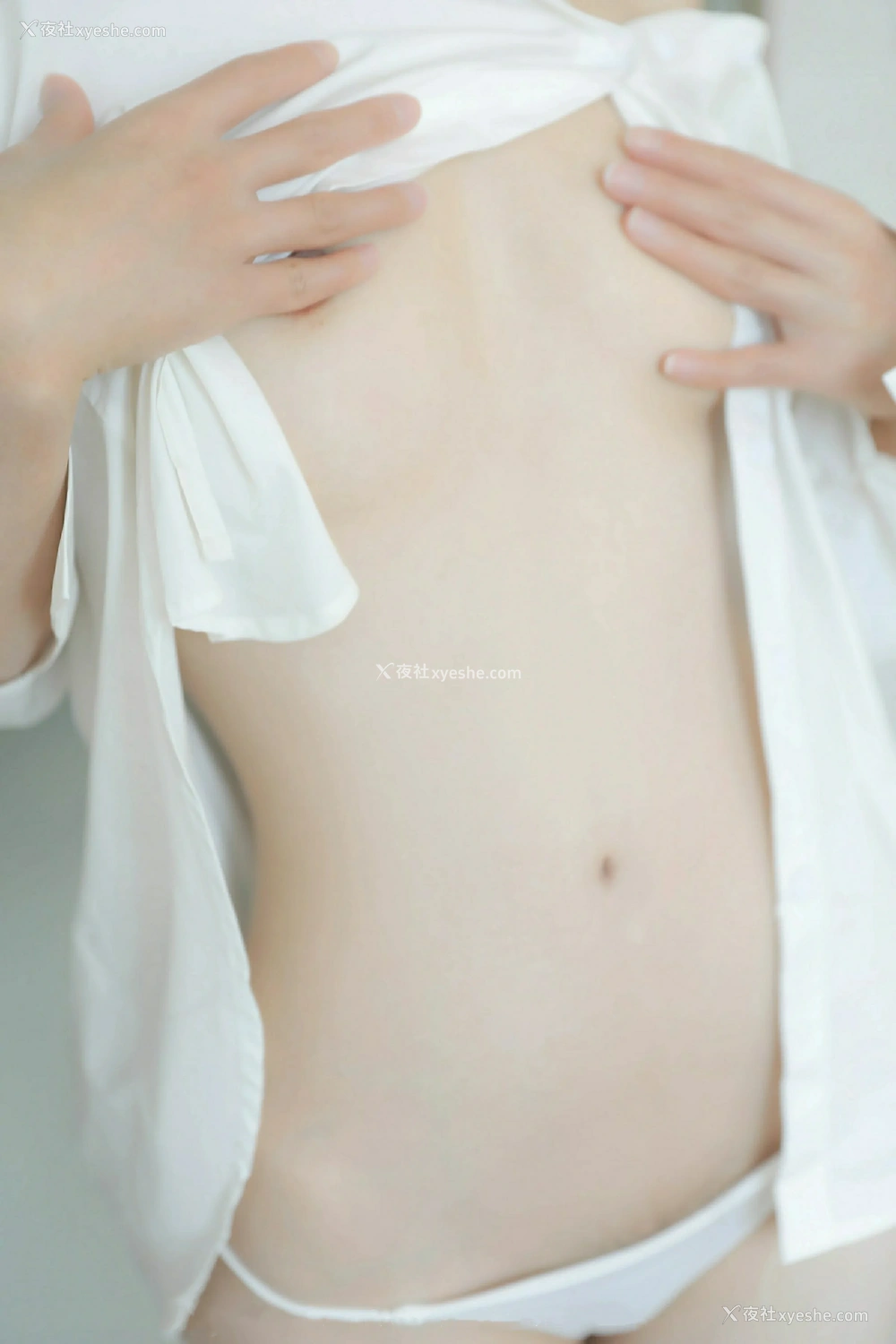 1P - [XiuRen秀人网] No.10036 桃妖夭