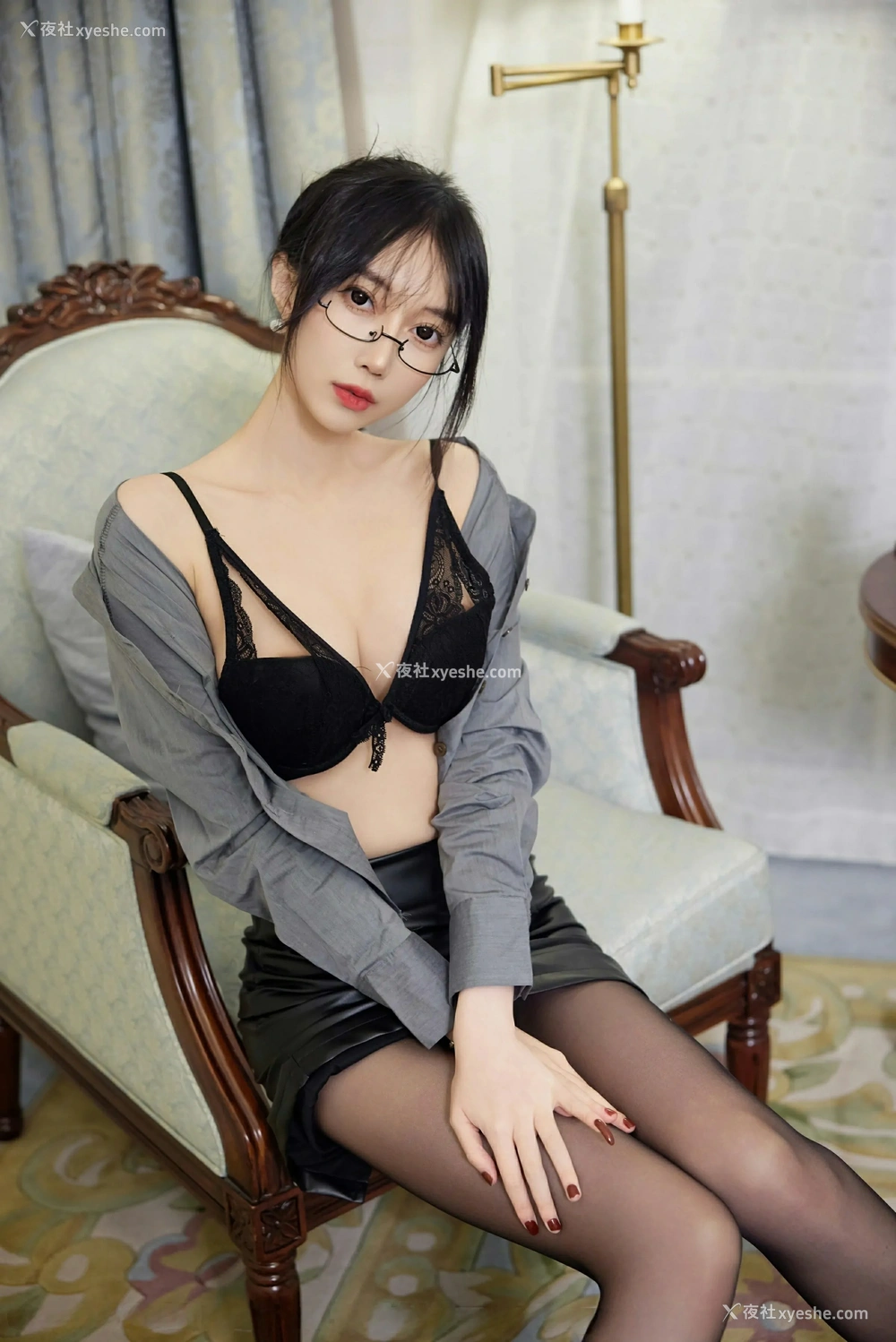 1P - [XiuRen秀人网] No.10043 玥儿玥er