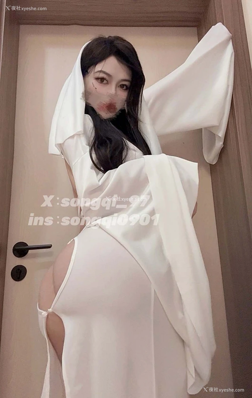 1P - 巨乳福利姬 牛奶饼干不加葱 私拍尺度图集2