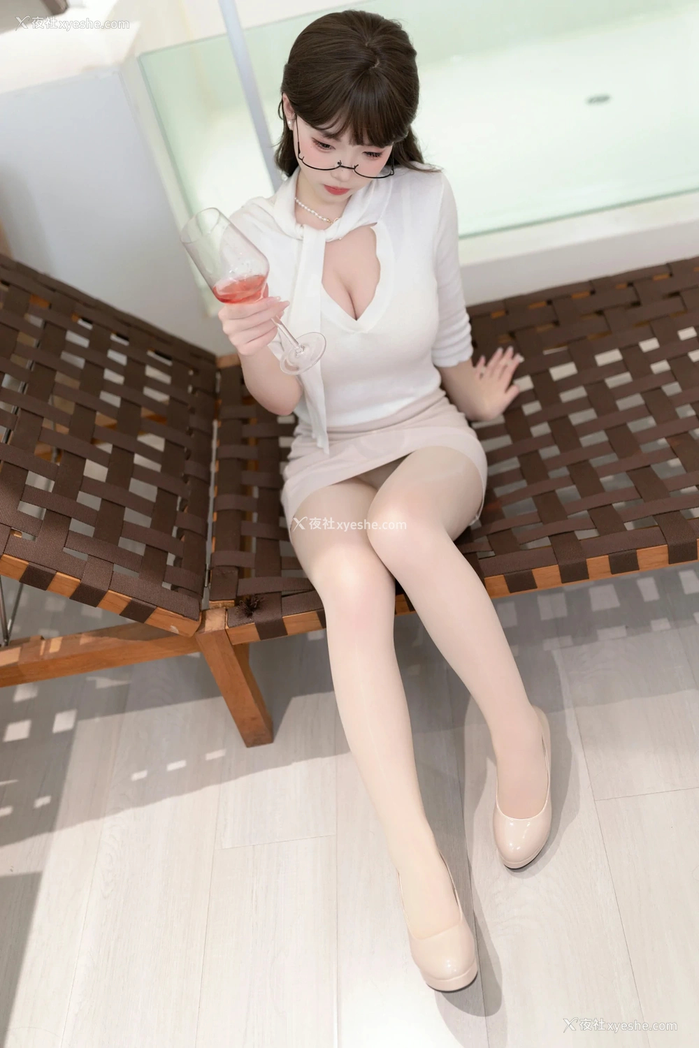 1P - Bangni邦尼 – 触手来袭