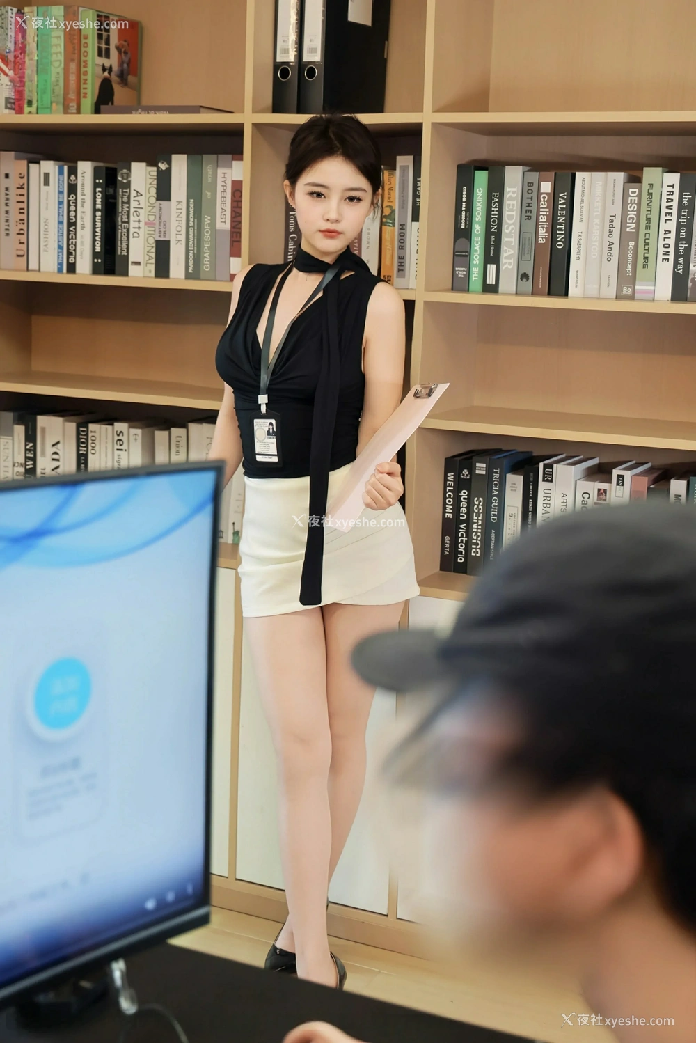 1P - [XiuRen秀人网] No.10052 小橘子orange