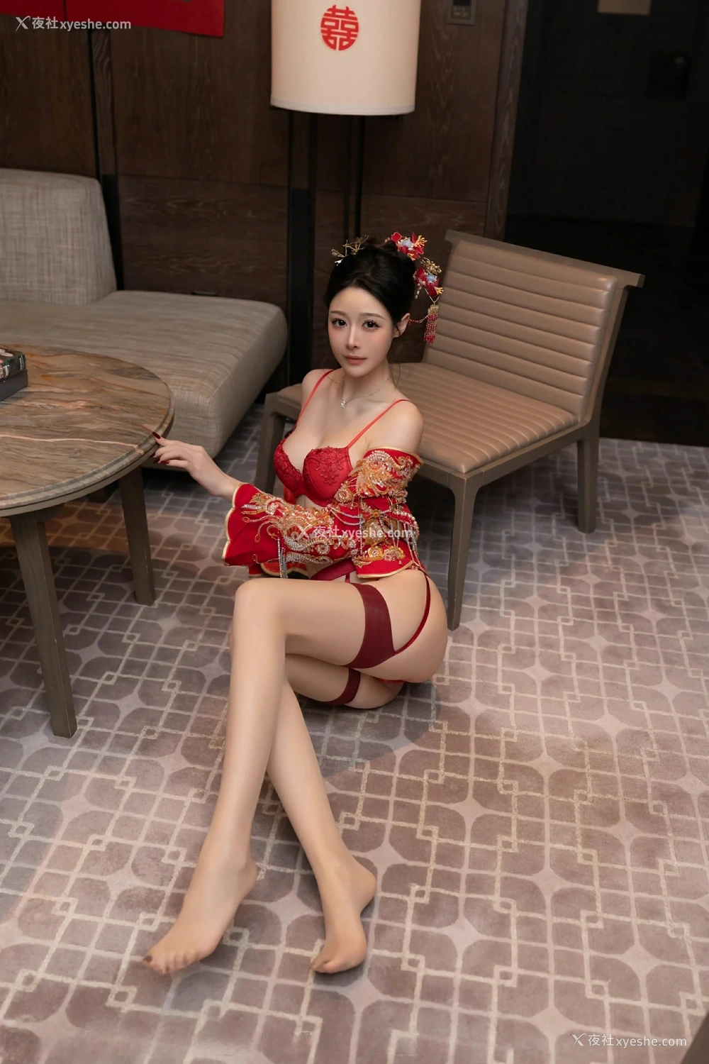 1P - [XiuRen秀人网] No.10055 小逗逗