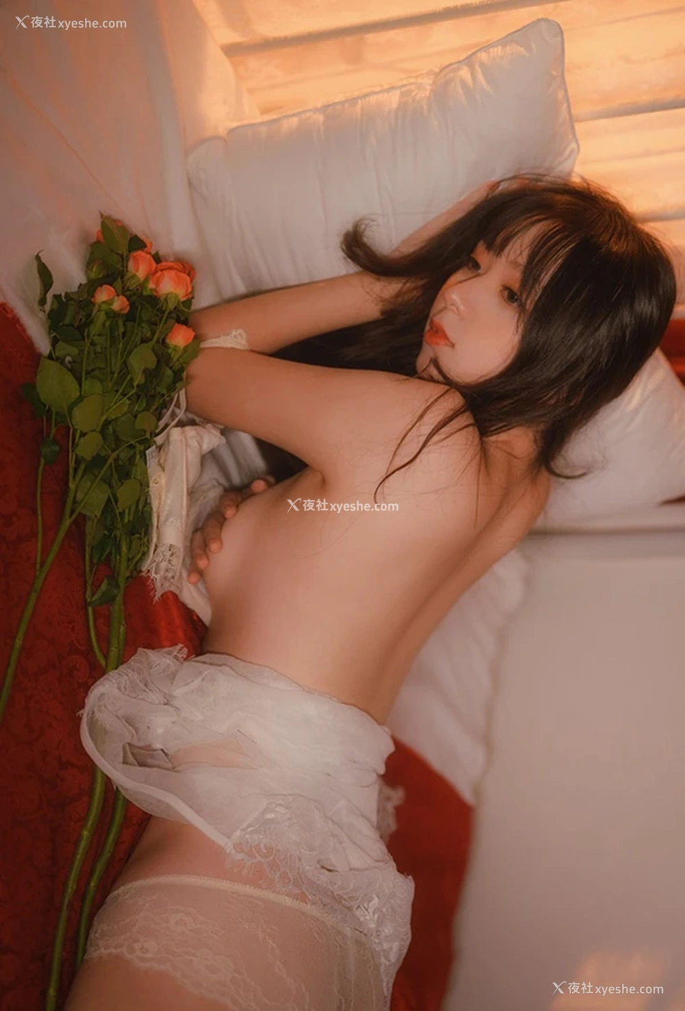 1P - 摄影师执义出品美女无圣光唯美图集